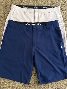 Lot 2 Hurley Men’s Performance Stretch Shorts in Navy and Light Gray